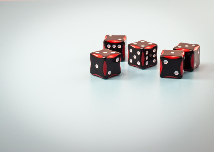4D lottery number draw and lucky dice games at Rich88 Asean online casino